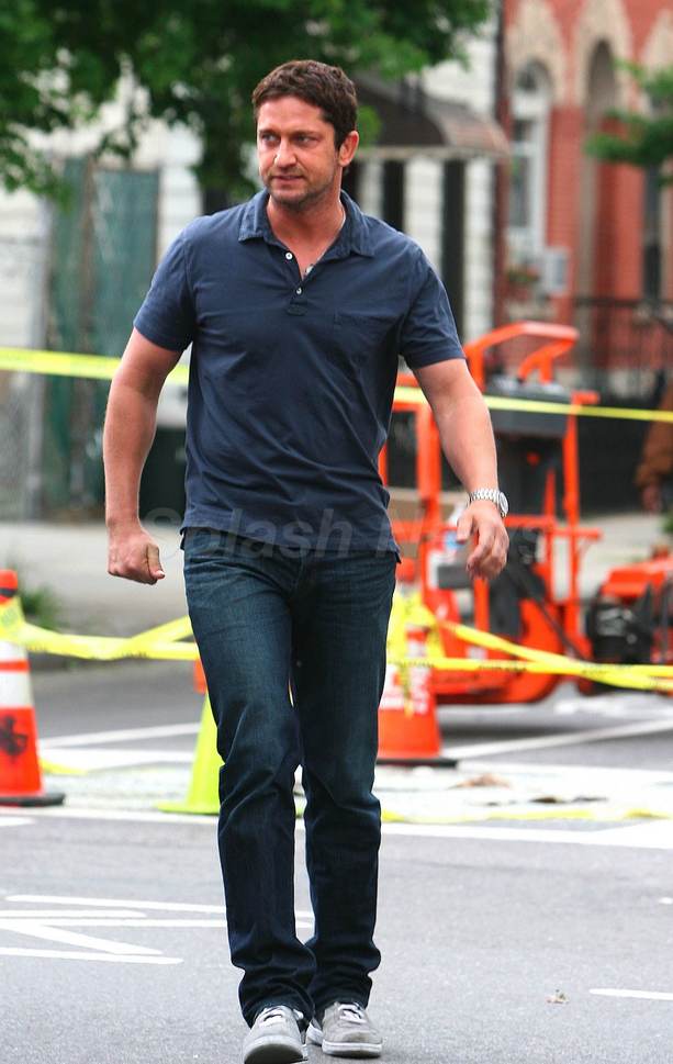 Gerard Butler Gives The ‘Ugly Truth’