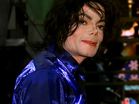 Michael Jackson Doctor’s Office Searched In Manslaughter Investigation