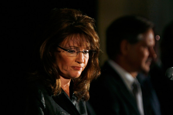 Sarah Palin Tweets For Damage Control