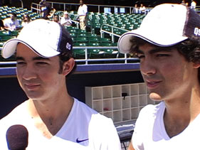 Did Joe Jonas Reference Taylor Swift Onstage In Tulsa?