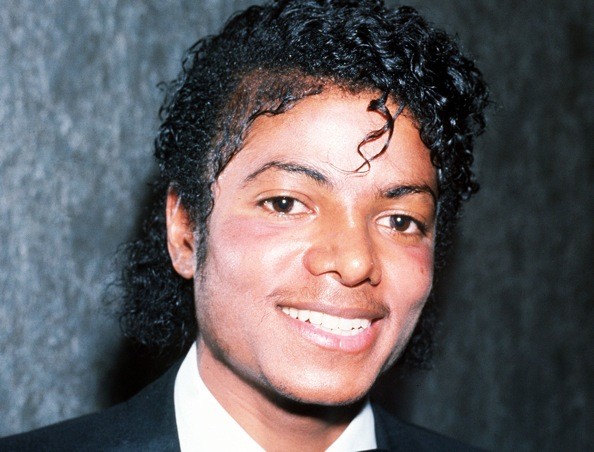 Michael Jackson Dies at Age 50