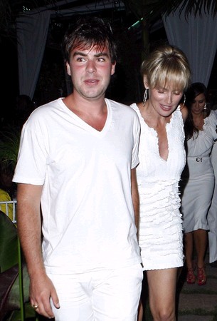 Sharon Stone splits with 24-year-old toy boy lover