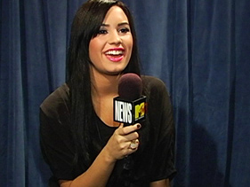 Demi Lovato/ Kelly Clarkson Collaboration In The Works?