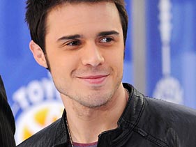Is Kris Allen’s Debut Album Due November 17?