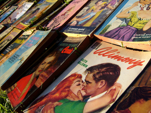 Right-Wing Lady’s Erotica Scandal Could Be GOP’s Final Nail