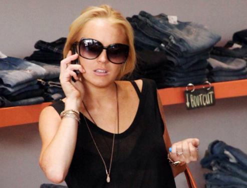 Lindsay Lohan: Employed!