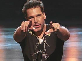 Dane Cook Pokes Fun At Vanessa Hudgens Over Nude Photos