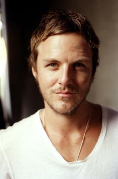 Charlie Mars: Dating Mary-Louise Parker!