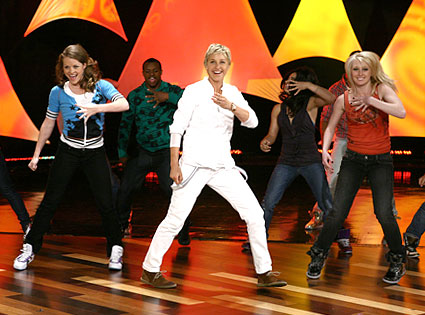Ellen DeGeneres to Be Nice, Confront Simon Cowell on American Idol