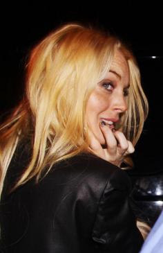 Lindsay Lohan Berates Samantha Ronson on Twitter