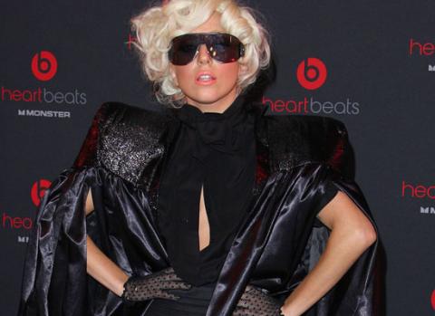 Lady Gaga Loves Cocaine, The Cure