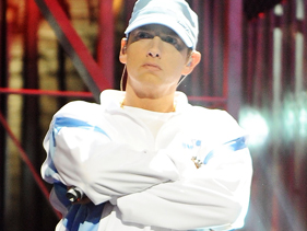 Eminem, Public Enemy Celebrate Def Jam Catalog At VH1’s ‘Hip Hop Honors’