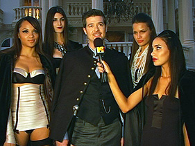 Robin Thicke Invites Jay-Z, Estelle To His Sex Therapy Sessions