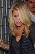 Jessica Simpson Shows Off New Henna Tattoo