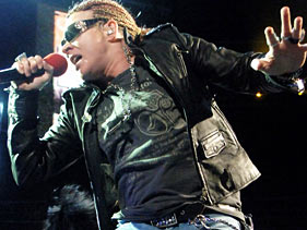 Guns N’ Roses Finally Touring Behind Chinese Democracy … In Canada