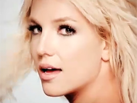Britney Spears Debuts Sexy ‘3′ Video