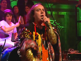 Har Mar Superstar Breaks Through With ‘Tall Boy’ Video, Fallon Performance