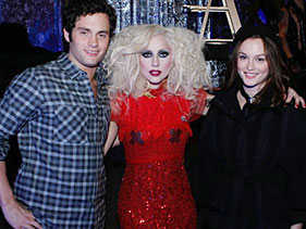 Lady Gaga Performs ‘Bad Romance’ In ‘Gossip Girl’ Cameo