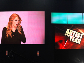 Taylor Swift, Michael Jackson Big Winners At American Music Awards