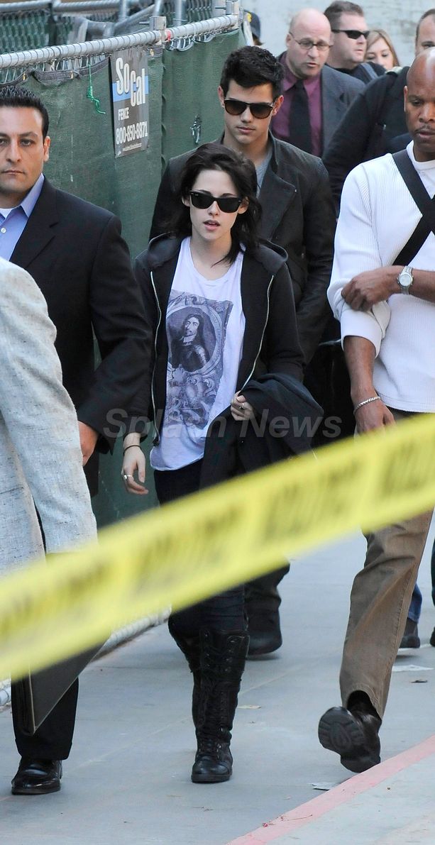 Robert Pattinson, Kristen Stewart, & Taylor Lautner Bring New Moon To Los Angeles