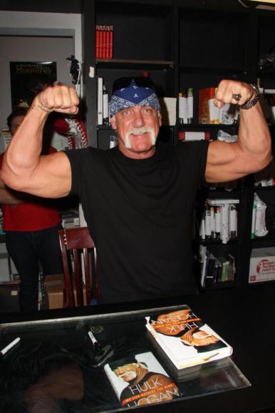 Inside the Suicidal Mind of Hulk Hogan