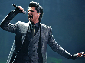 Adam Lambert’s AMA Performance Generates 1,500 Viewer Complaints