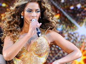 Beyonce Explains ‘Fearless’ Stage Persona In 2006 Interview