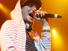 Cobra Starship’s Gabe Saporta Can’t Believe Weezer Like His Band