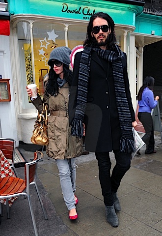 Katy Perry & Russell Brand’s Breakfast Break