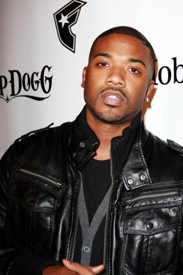 Ray J Offers Holiday Advice: Get Your Girl Into the Zone!