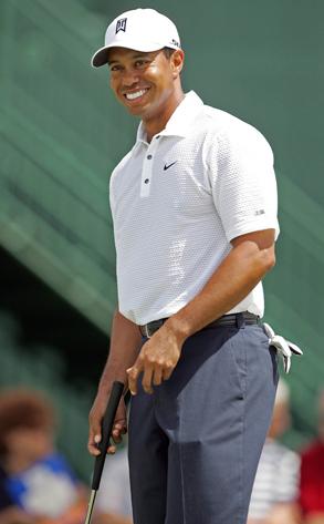 Police: Tiger Woods Had "Fat Lip" After Crash