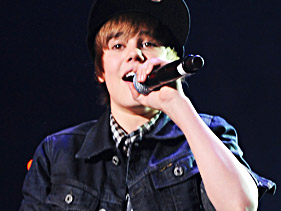 Diddy And Justin Bieber Sign On For BET’s ‘Help For Haiti’ Telethon