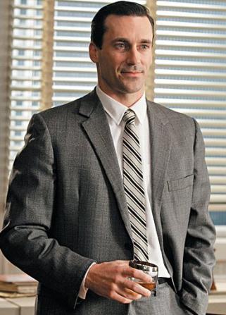 Jon Hamm: To Beard or Not to Beard?