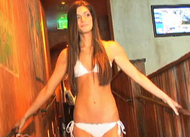 Hollywood Tuna’s AmaTuna Moment – Hot Skinny Model