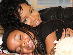 Cancer Patient Jasmina Anema, Whom Rihanna Visited Last Year, Has Died