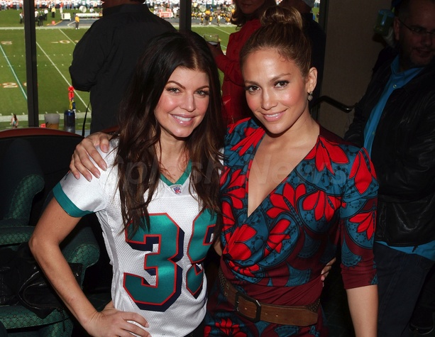 Dolphin Fever For J-Lo and Fergie