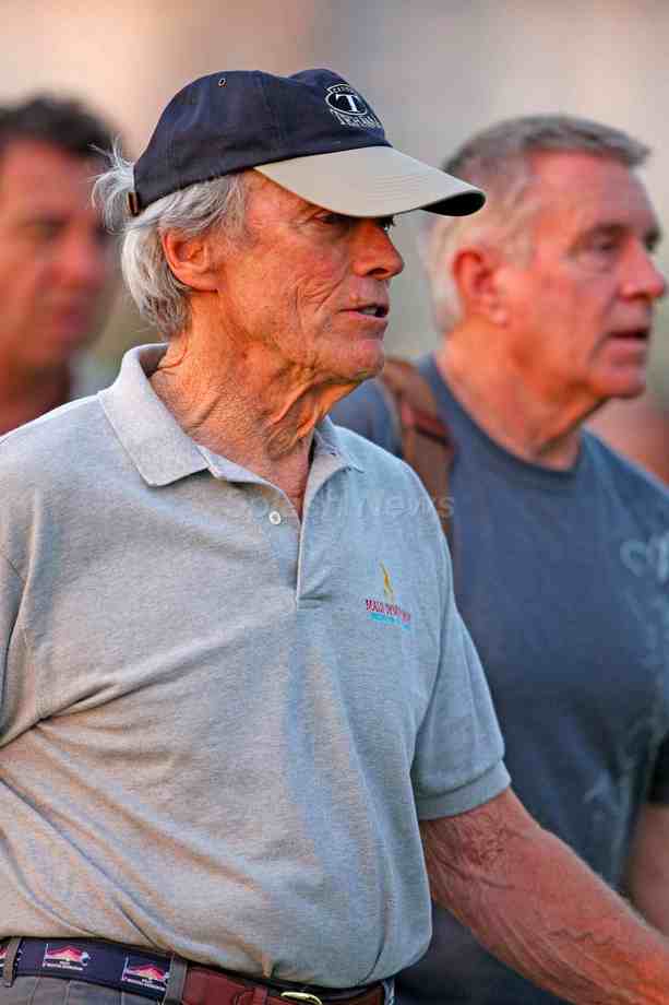 Clint Eastwood On Hawaiian ‘Hereafter’ Set