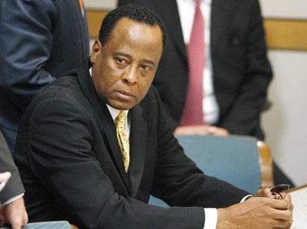 Dr. Conrad Murray Thinks D.A. is Being Shady