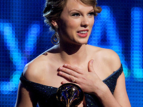 Taylor Swift Calls Grammy Wins ‘The Dream Come True’