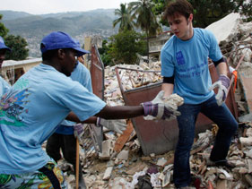 Kris Allen Recalls ‘Destruction’ He Witnessed In Haiti