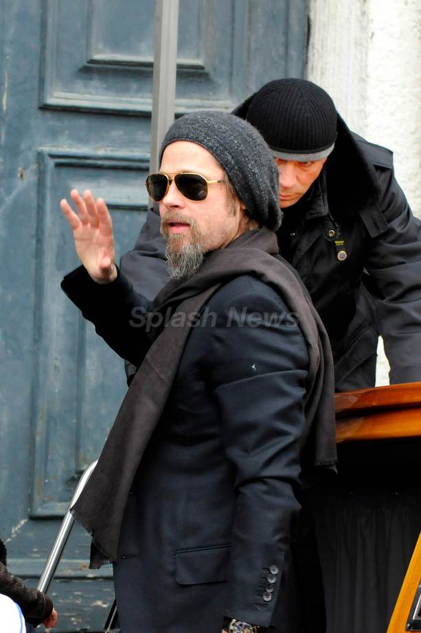 Brad Pitt And Family Vacation In Venice, Italy