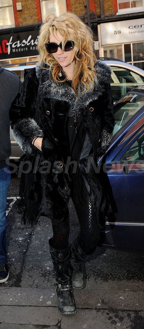 Ke$ha Is A London Lady