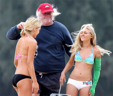 Lorraine Nicholson and AnnaSophia Robb in Teenage Bikinis of the Day