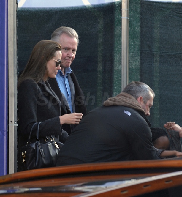 Angelina Jolie Reunites With Papa