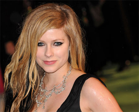 Avril Lavigne is a Greasy Whore of the Day
