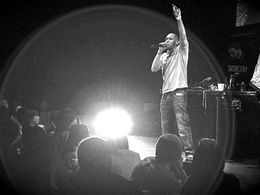 Who is that masked man? Mos Def and MF Doom psych out Chicago
