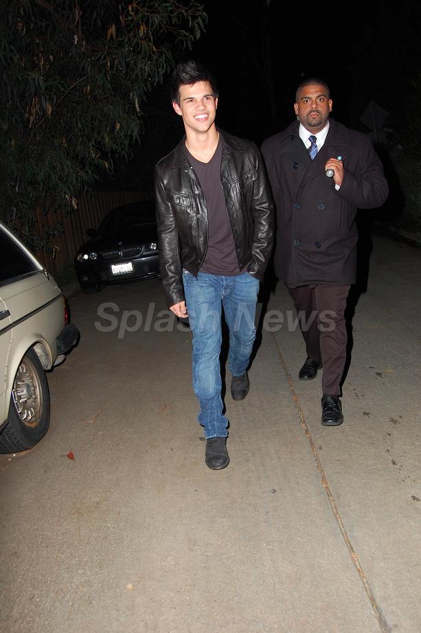 Taylor Lautner’s New Role Is A ‘Stretch’