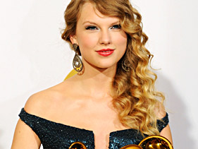 Why You Shouldn’t Hate Taylor Swift