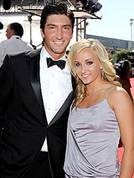 Evan Lysacek and Nastia Liukin: Dating!