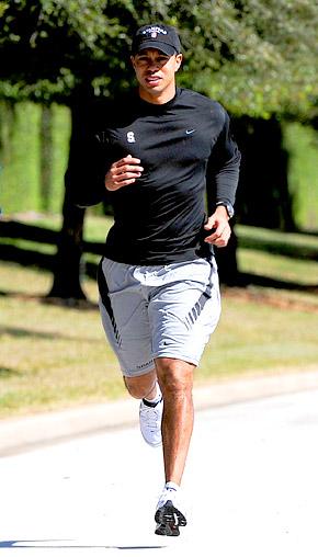 Tiger Woods: Spotted Running!